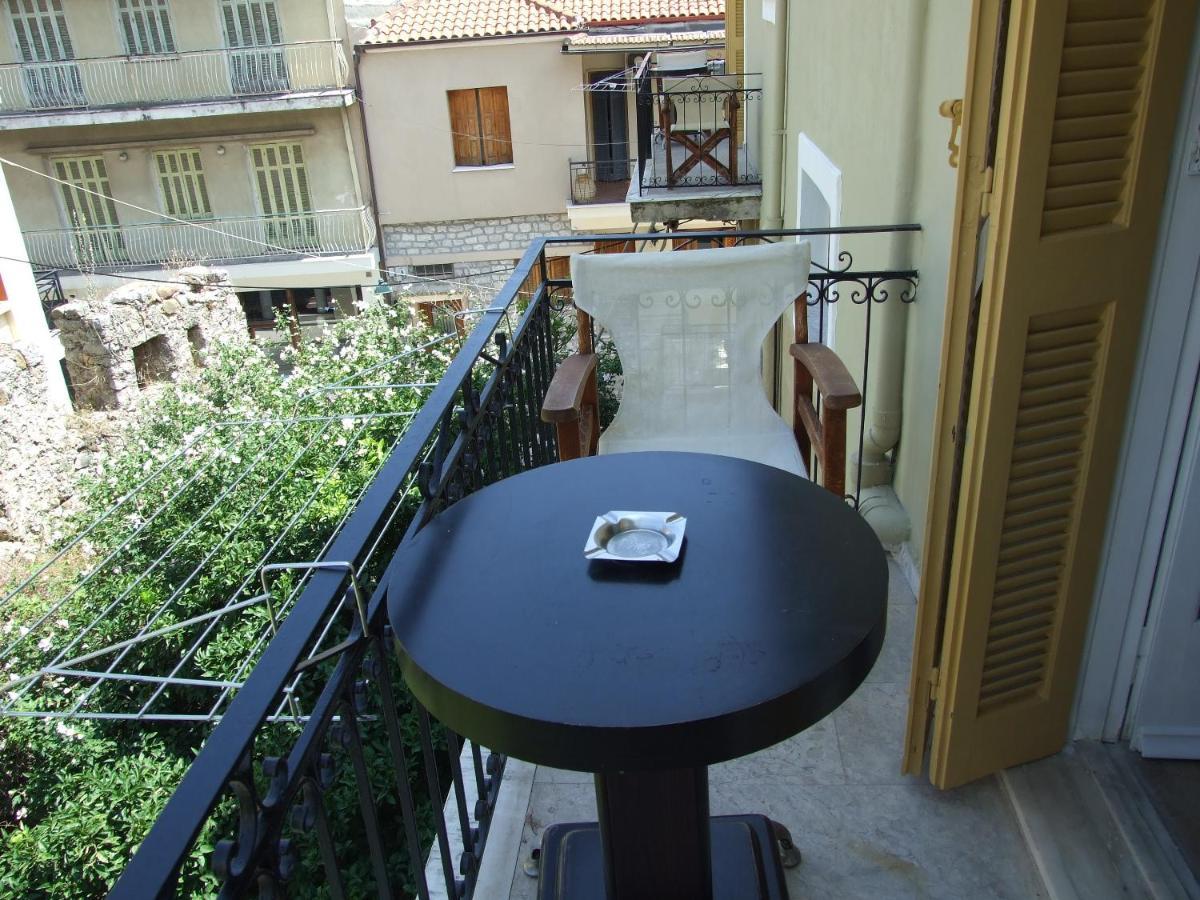 Nafpaktos Studio In Port Ιι 외부 사진